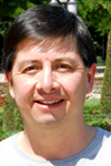 Dr. Rodrigo Vásquez